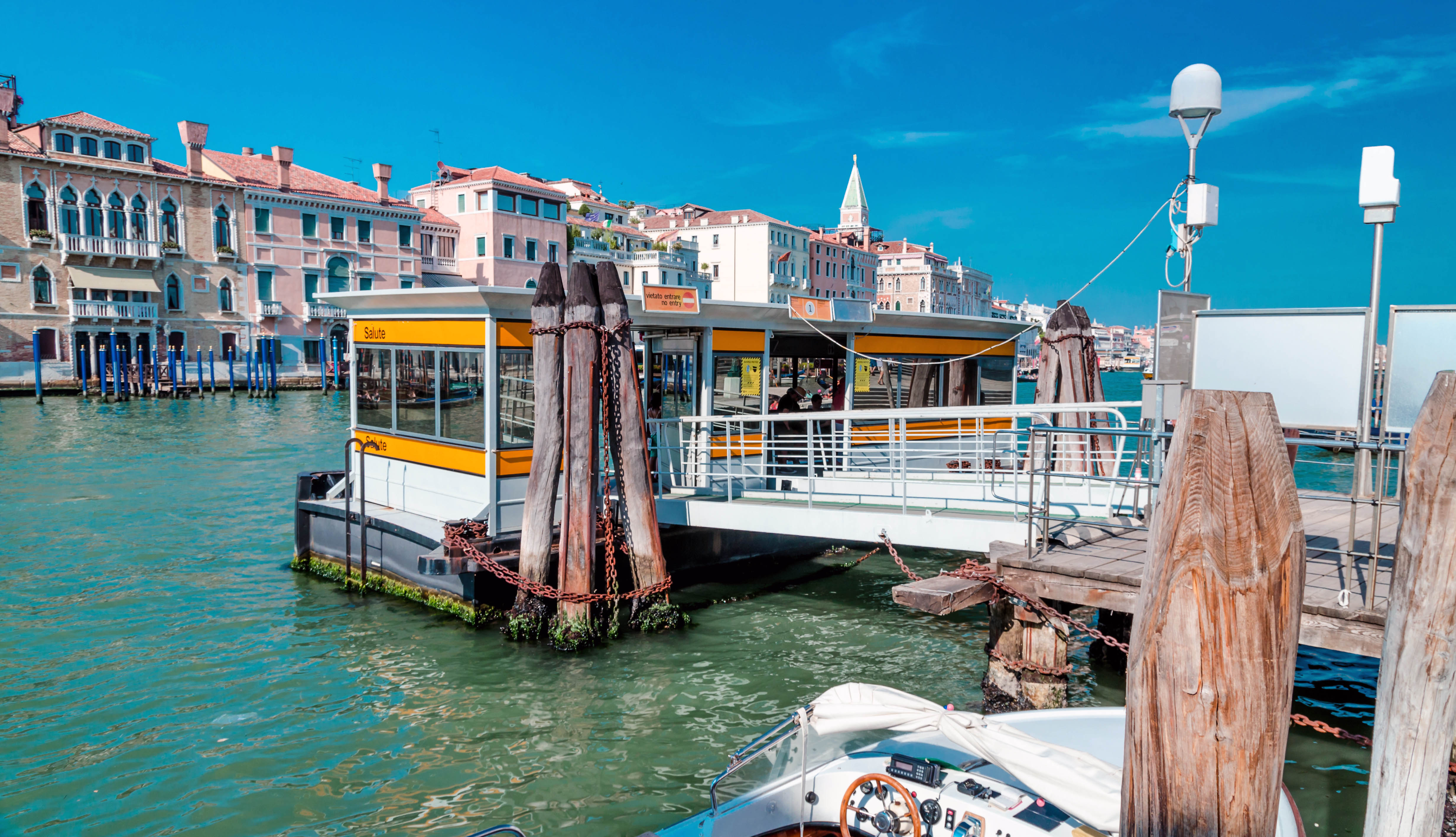 Best Venice Water Bus Tickets – Unlimited Access